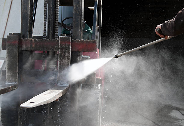 Best Pressure Washing Services for Businesses  in Hanna City, IL